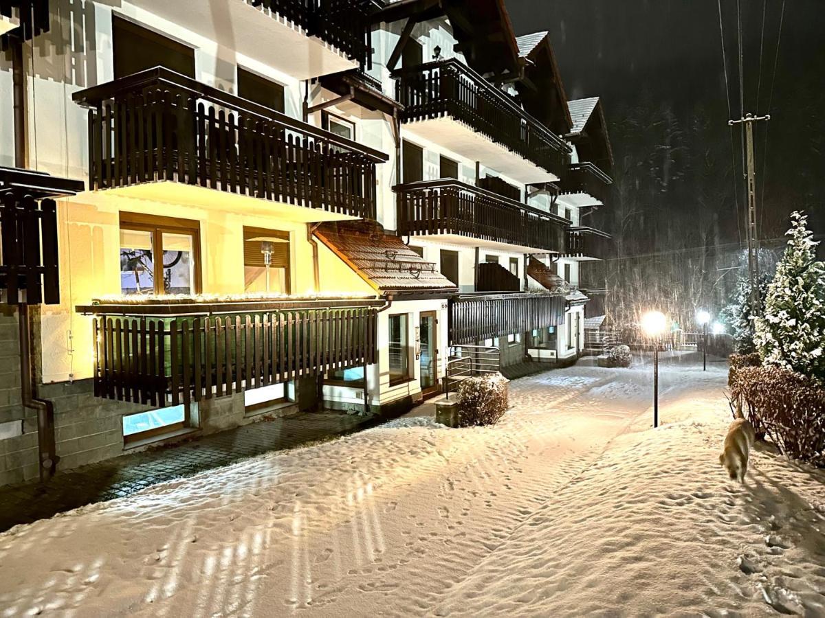 Champion'S Apartment Balkon Garaz Klima Szczyrk Exterior foto